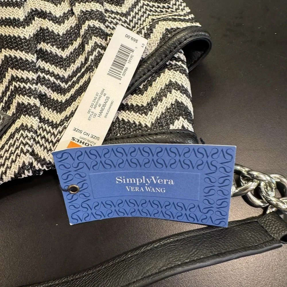 SIMPLY VERA WANG New  $69 ALICIA hobo women's handbag purse‎ chevron black beige